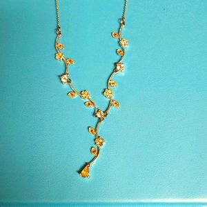 Leaf necklace flowers and cubic zirconia stones